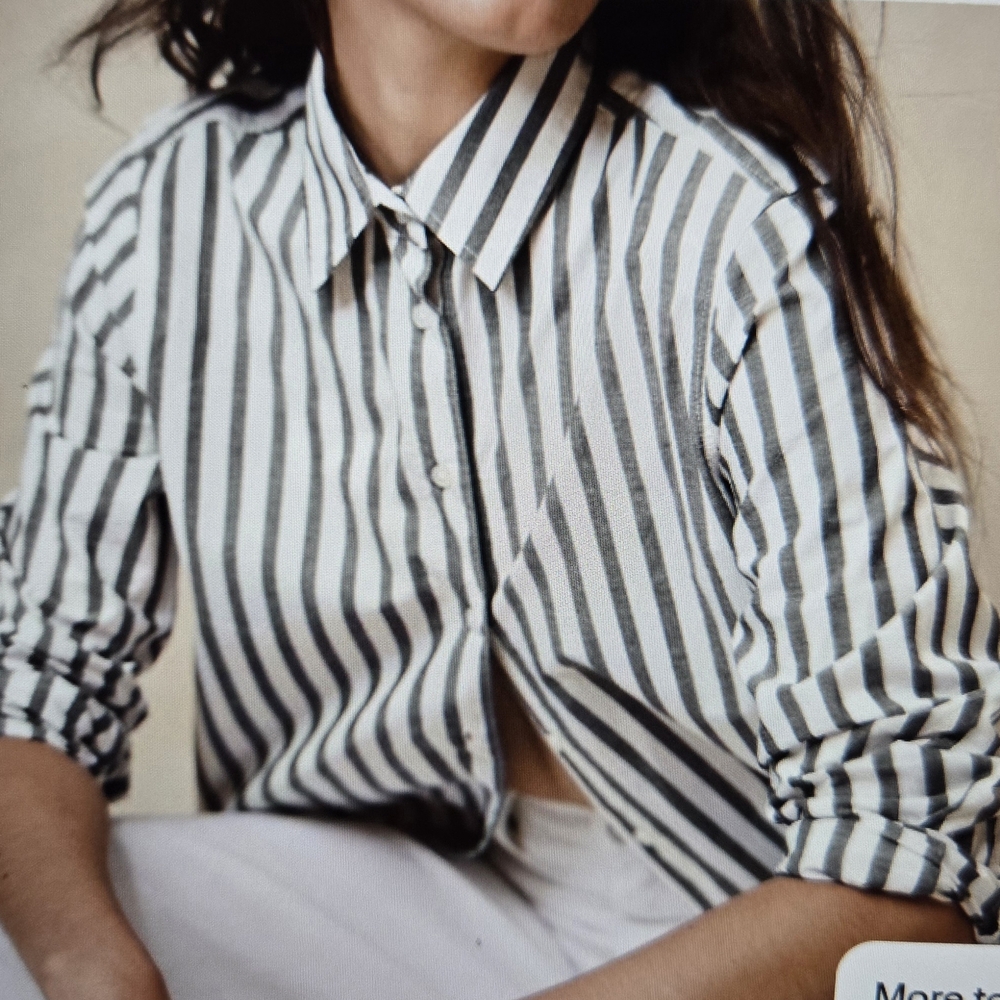 NWT Banana Republic Striped Grey and White Women's Top L